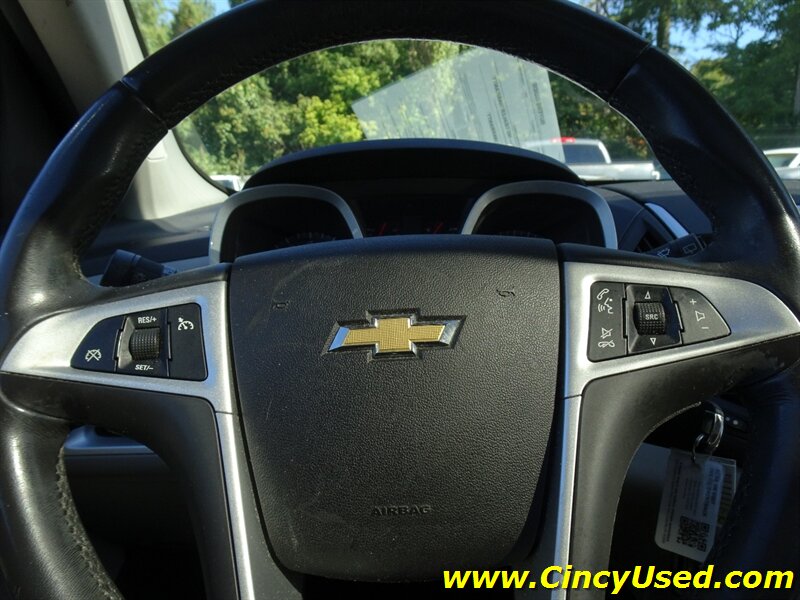 2011 Chevrolet Equinox LT - Photo 21 - Cincinnati, OH 45255