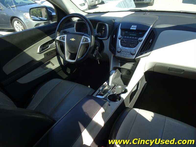 2011 Chevrolet Equinox LT - Photo 16 - Cincinnati, OH 45255