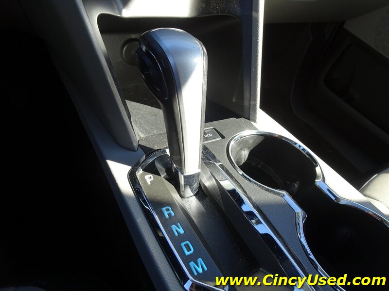 2011 Chevrolet Equinox LT - Photo 19 - Cincinnati, OH 45255