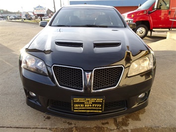 2009 Pontiac G8 GXP   - Photo 2 - Cincinnati, OH 45255