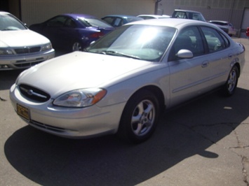 2002 Ford Taurus SES   - Photo 3 - Cincinnati, OH 45255