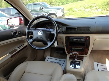 2000 Volkswagen Passat GLX   - Photo 7 - Cincinnati, OH 45255