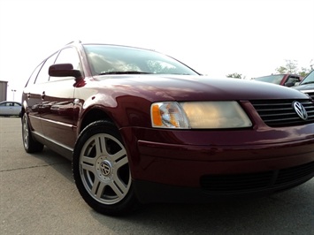 2000 Volkswagen Passat GLX   - Photo 10 - Cincinnati, OH 45255