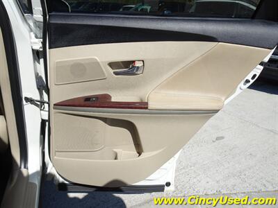 2009 Toyota Venza AWD V6   - Photo 30 - Cincinnati, OH 45255
