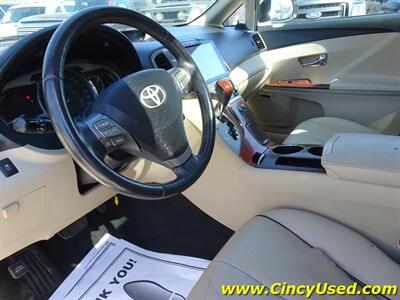 2009 Toyota Venza AWD V6   - Photo 12 - Cincinnati, OH 45255