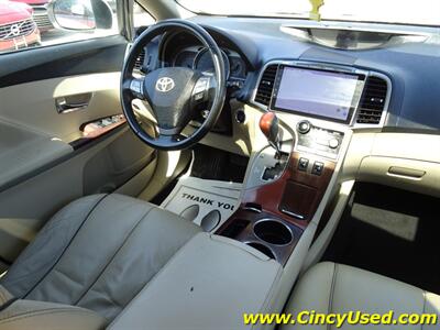 2009 Toyota Venza AWD V6   - Photo 15 - Cincinnati, OH 45255
