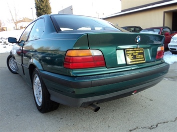 1993 BMW 318IS   - Photo 13 - Cincinnati, OH 45255