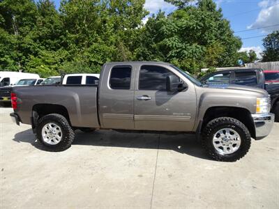 2013 Chevrolet Silverado 2500HD LT  6.0L V8 4X4 - Photo 5 - Cincinnati, OH 45255