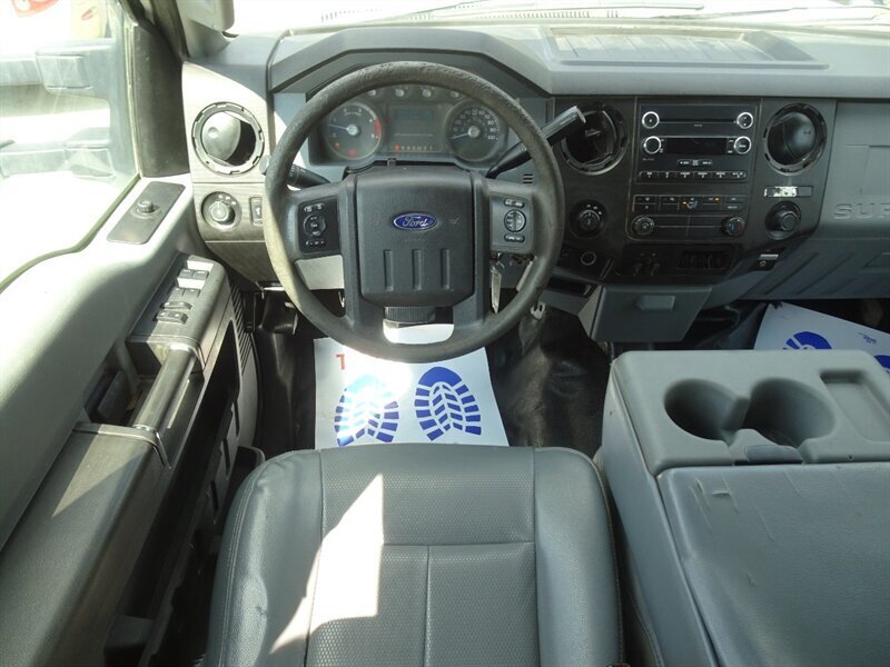 2015 Ford F-250 Super Duty XL   - Photo 24 - Cincinnati, OH 45255