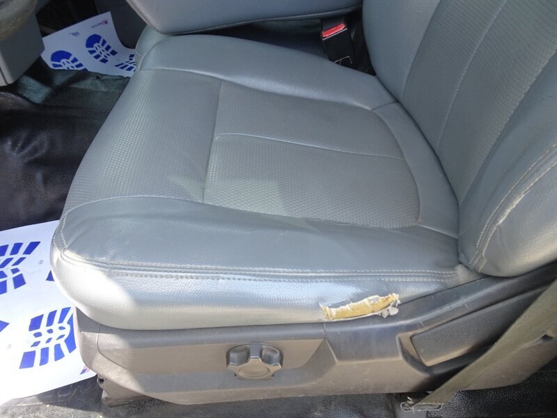 2015 Ford F-250 Super Duty XL   - Photo 32 - Cincinnati, OH 45255