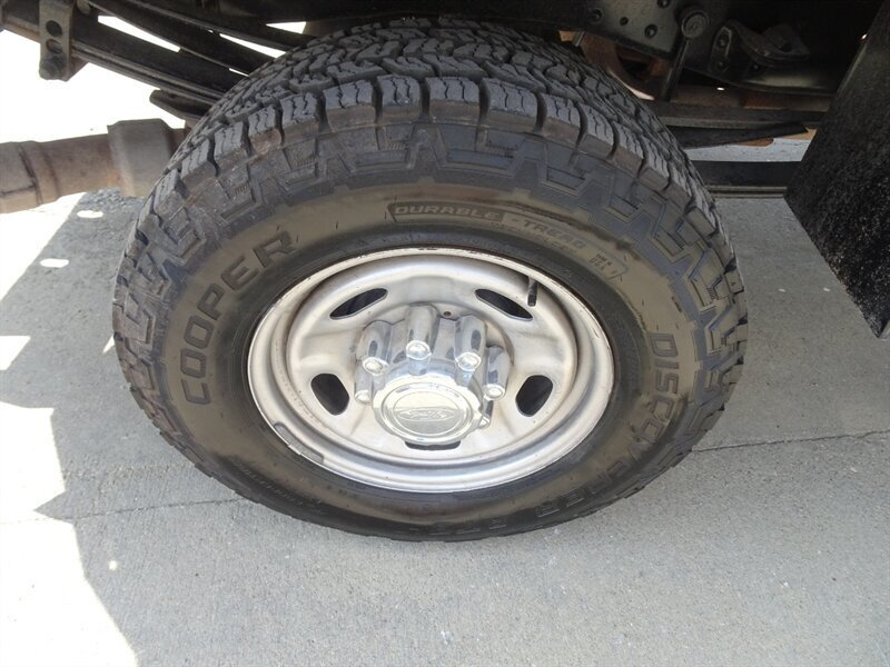 2015 Ford F-250 Super Duty XL   - Photo 50 - Cincinnati, OH 45255