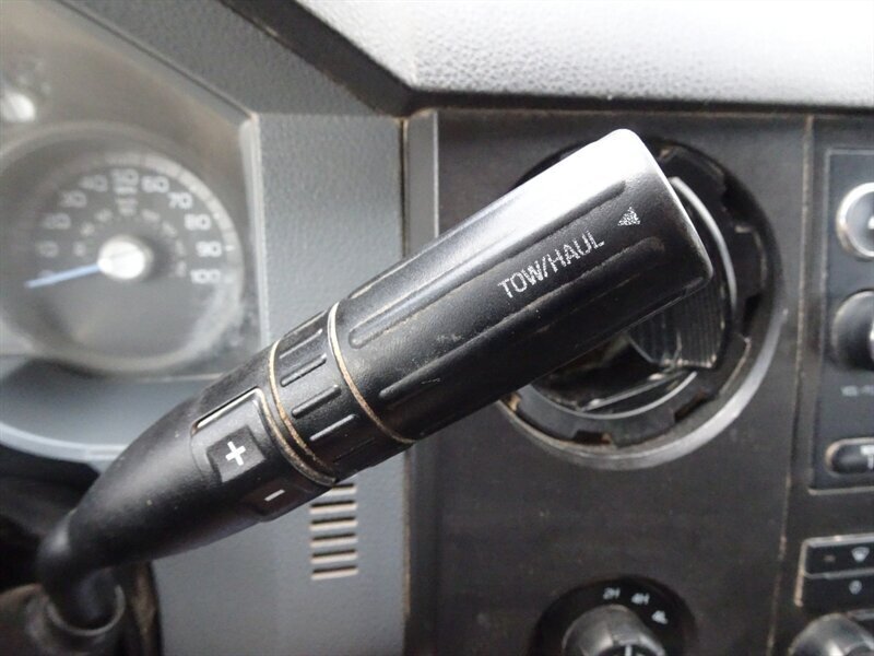 2015 Ford F-250 Super Duty XL   - Photo 40 - Cincinnati, OH 45255