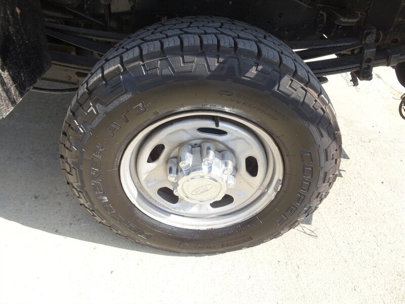 2015 Ford F-250 Super Duty XL   - Photo 51 - Cincinnati, OH 45255