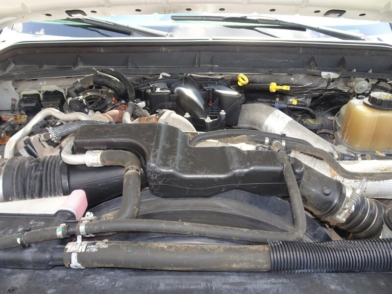 2015 Ford F-250 Super Duty XL   - Photo 58 - Cincinnati, OH 45255