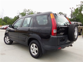 2002 Honda CR-V LX   - Photo 12 - Cincinnati, OH 45255