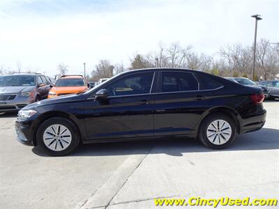 2019 Volkswagen Jetta SE   - Photo 8 - Cincinnati, OH 45255