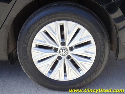 2019 Volkswagen Jetta SE   - Photo 28 - Cincinnati, OH 45255