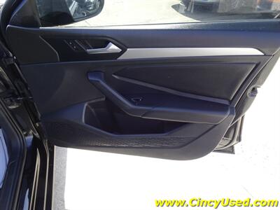 2019 Volkswagen Jetta SE   - Photo 25 - Cincinnati, OH 45255