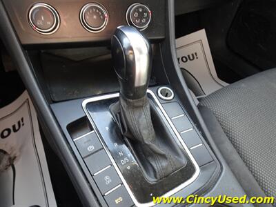 2019 Volkswagen Jetta SE   - Photo 16 - Cincinnati, OH 45255