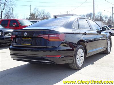 2019 Volkswagen Jetta SE   - Photo 6 - Cincinnati, OH 45255