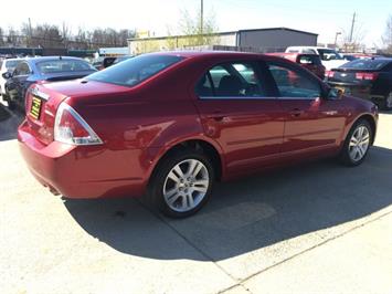 2006 Ford Fusion V6 SEL   - Photo 6 - Cincinnati, OH 45255