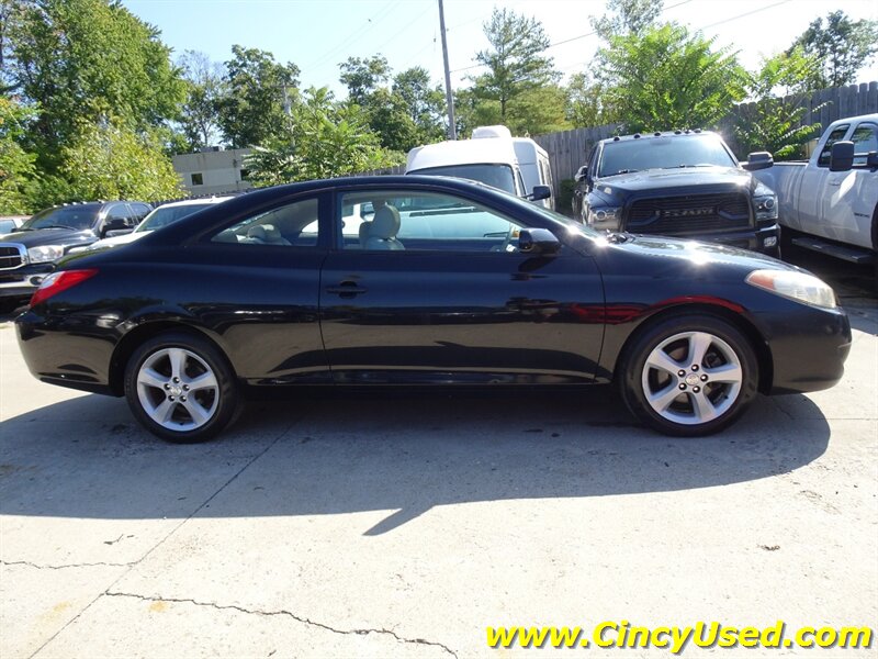 2004 Toyota Camry Solara SLE V6 - Photo 5 - Cincinnati, OH 45255