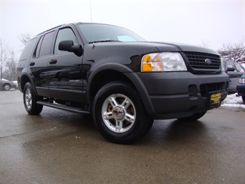 2004 Ford Explorer XLS   - Photo 10 - Cincinnati, OH 45255