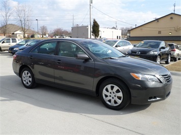 2007 Toyota Camry XLE   - Photo 1 - Cincinnati, OH 45255