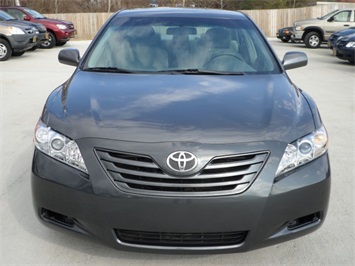 2007 Toyota Camry XLE   - Photo 2 - Cincinnati, OH 45255