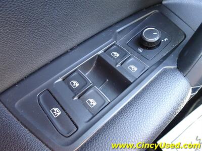 2020 Volkswagen Tiguan SE R-Line Black   - Photo 21 - Cincinnati, OH 45255