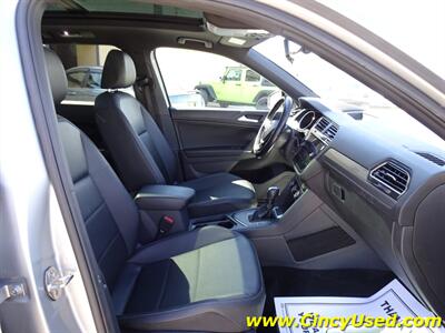 2020 Volkswagen Tiguan SE R-Line Black   - Photo 15 - Cincinnati, OH 45255
