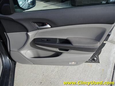 2009 Honda Accord LX   - Photo 21 - Cincinnati, OH 45255