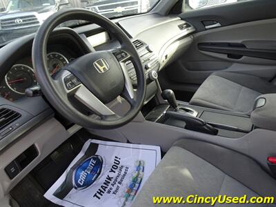 2009 Honda Accord LX   - Photo 8 - Cincinnati, OH 45255