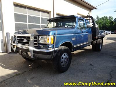 1990 Ford F-250 XL   - Photo 5 - Cincinnati, OH 45255