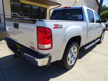 2011 GMC Sierra 1500 SLE   - Photo 4 - Cincinnati, OH 45255