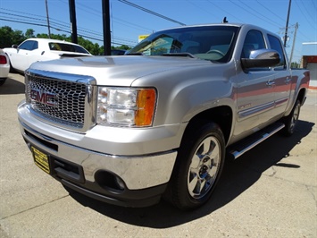 2011 GMC Sierra 1500 SLE   - Photo 9 - Cincinnati, OH 45255