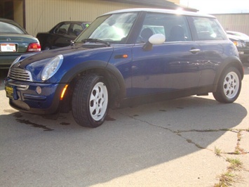 2002 MINI Cooper   - Photo 13 - Cincinnati, OH 45255