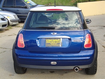 2002 MINI Cooper   - Photo 12 - Cincinnati, OH 45255