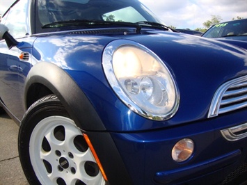 2002 MINI Cooper   - Photo 14 - Cincinnati, OH 45255