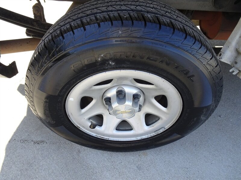 2017 Chevrolet Silverado 1500 LS 5.3L V8 RWD - Photo 45 - Cincinnati, OH 45255