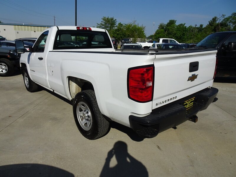 2017 Chevrolet Silverado 1500 LS 5.3L V8 RWD - Photo 8 - Cincinnati, OH 45255