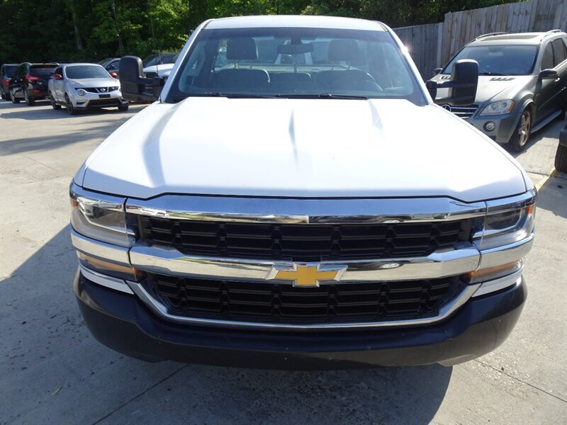 2017 Chevrolet Silverado 1500 LS 5.3L V8 RWD - Photo 4 - Cincinnati, OH 45255