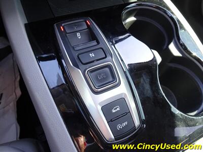 2019 Honda Pilot Elite   - Photo 18 - Cincinnati, OH 45255