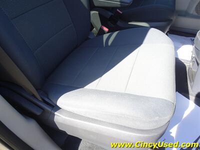 2009 Dodge Grand Caravan SE Wheelchair/Handicap Accessible 3.3L V6 FWD - Photo 28 - Cincinnati, OH 45255