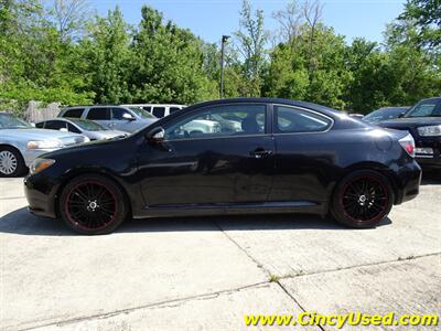 2009 Scion tC   - Photo 6 - Cincinnati, OH 45255