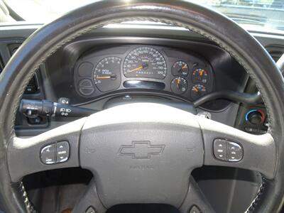 2006 Chevrolet Suburban Z71 1500   - Photo 18 - Cincinnati, OH 45255