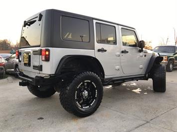 2008 Jeep Wrangler Unlimited X   - Photo 13 - Cincinnati, OH 45255