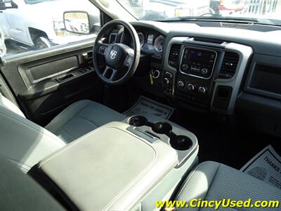 2017 RAM 1500 Express   - Photo 13 - Cincinnati, OH 45255