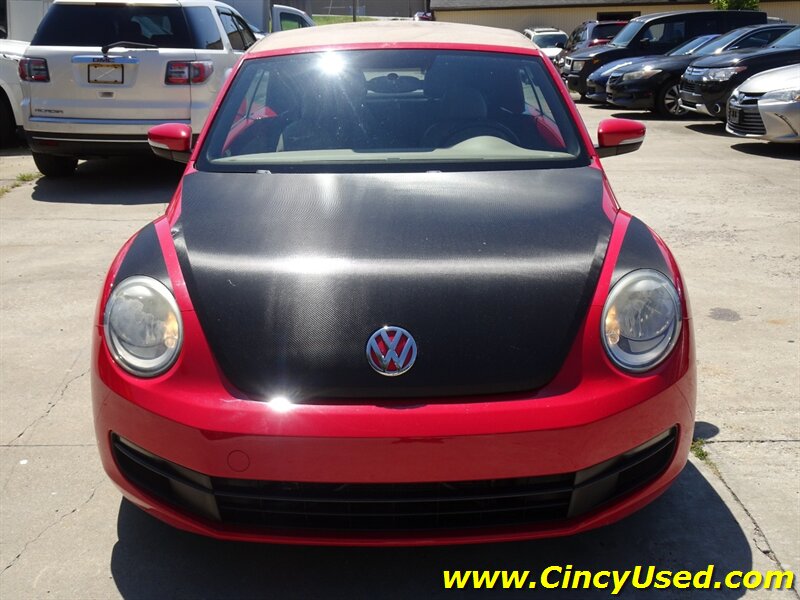 2013 Volkswagen Beetle-Classic 2.5L PZEV - Photo 2 - Cincinnati, OH 45255