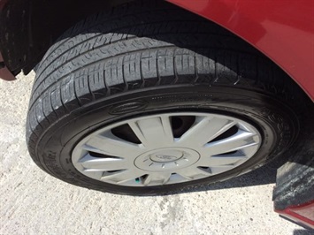 2005 Ford Focus ZX4 SE   - Photo 29 - Cincinnati, OH 45255